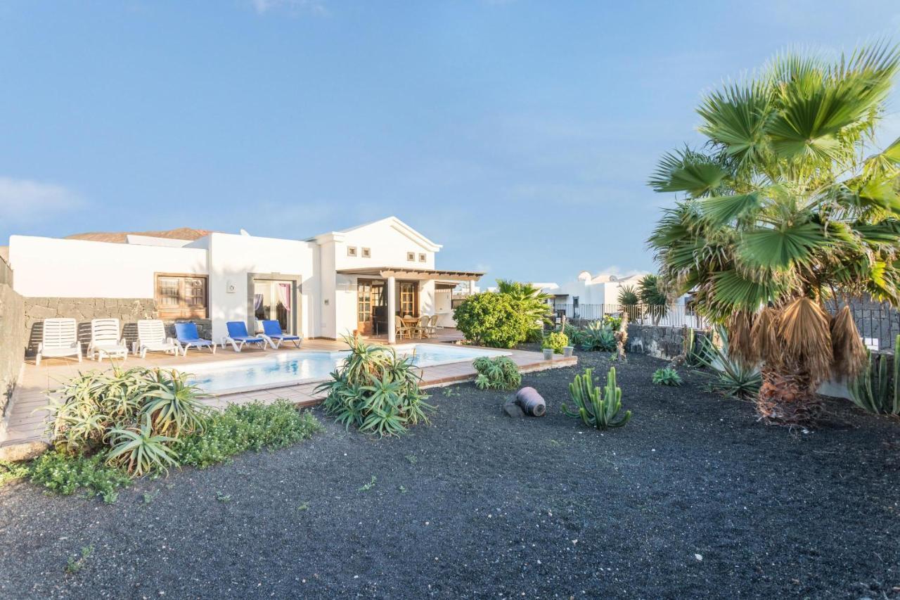 Villa Tania Playa Blanca  Buitenkant foto